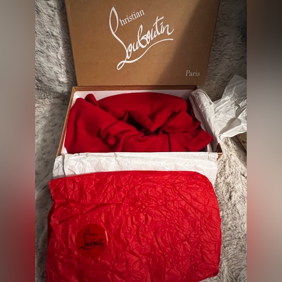 Christian Louboutin Hot Chick 100 Nappa | 38 (US7.5) 100mm pumps - Picture 3 of 9